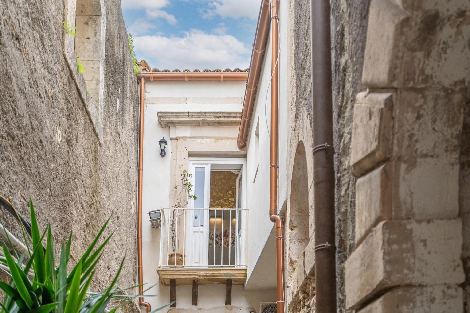 Ortigia Lifestyle 4 Seasons Vila Syracuse Exterior foto